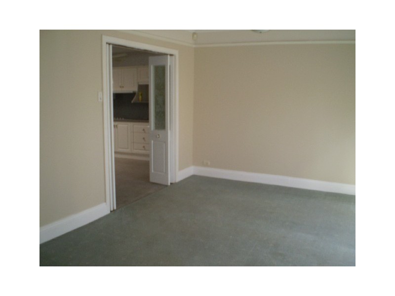 66 Fifth St, Weston NSW 2326