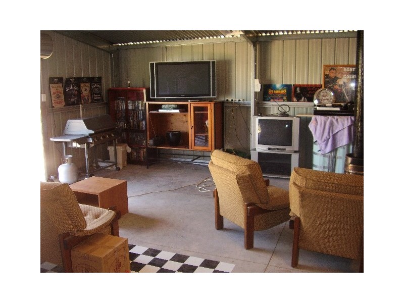 8 Attwater Ave, Cessnock NSW 2325
