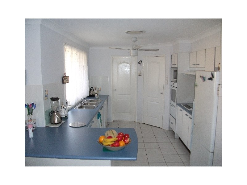 18 Bruce St, Abernethy NSW 2325