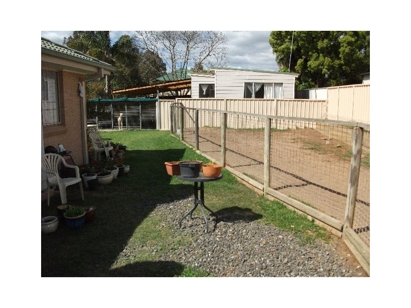 18 Bruce St, Abernethy NSW 2325