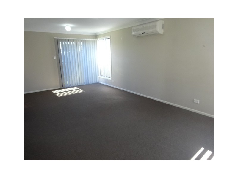 1/56a Anzac Avenue, Cessnock NSW 2325