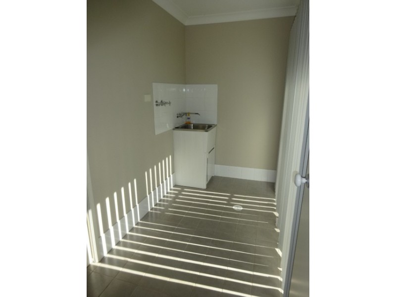 1/56a Anzac Avenue, Cessnock NSW 2325