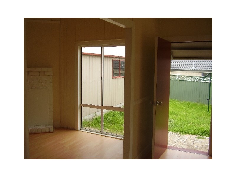 28 Colliery St, Aberdare NSW 2325