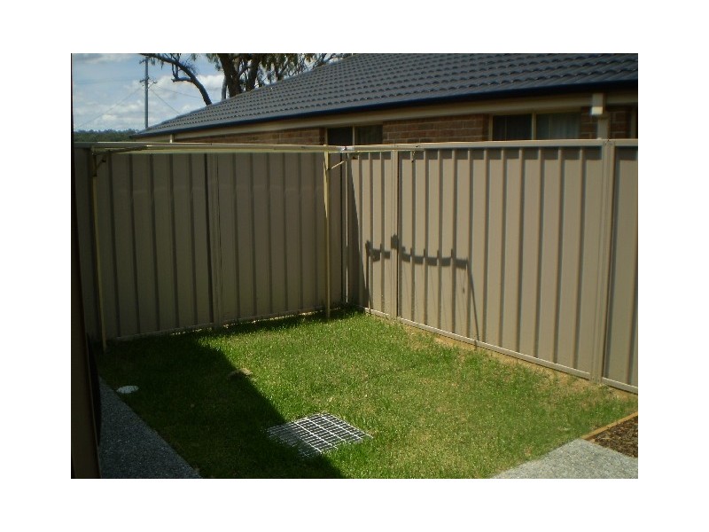 2/29 Northcote St, Aberdare NSW 2325