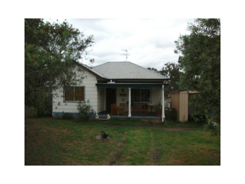 49 Macquarie Ave, Cessnock NSW 2325