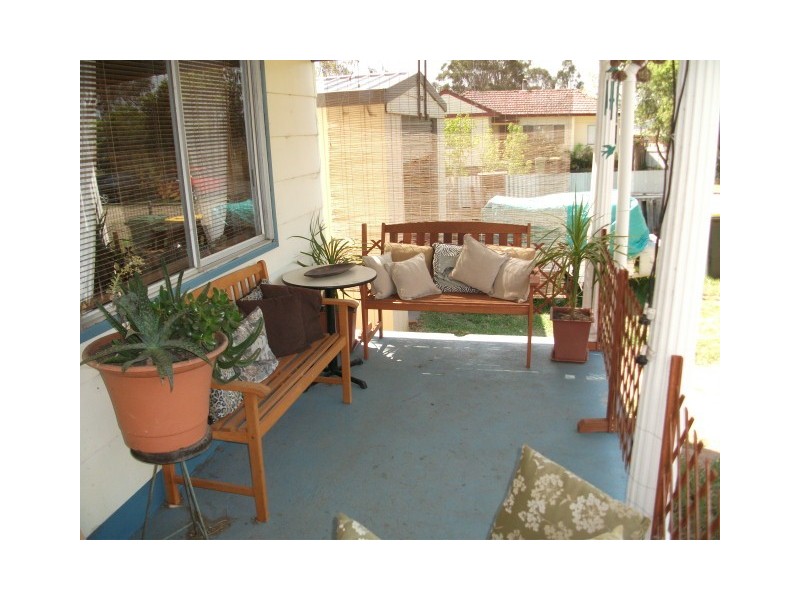 49 Macquarie Ave, Cessnock NSW 2325