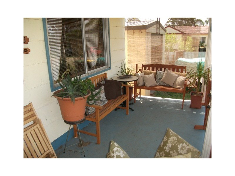 49 Macquarie Ave, Cessnock NSW 2325