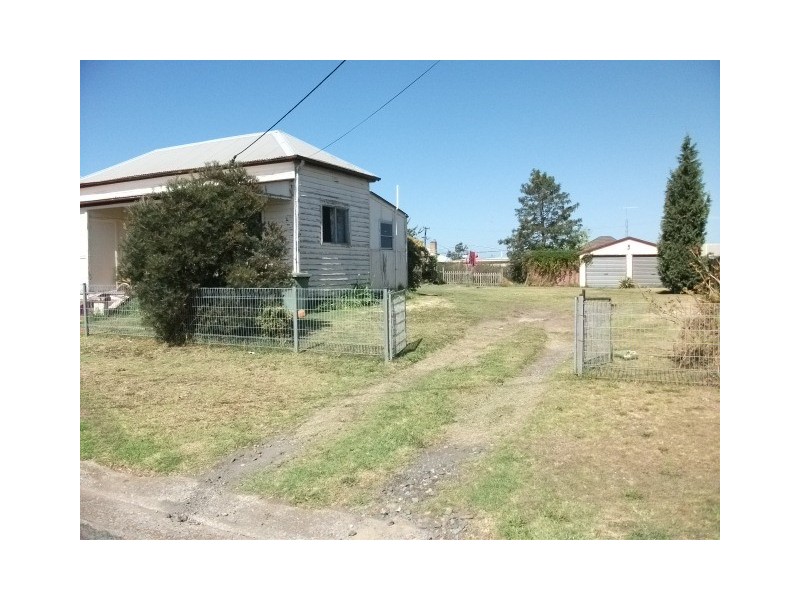 6 First Street, Cessnock NSW 2325