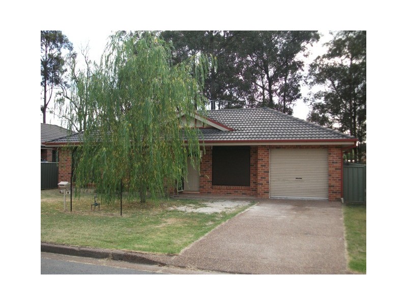 7` O’Toole Street, Weston NSW 2326