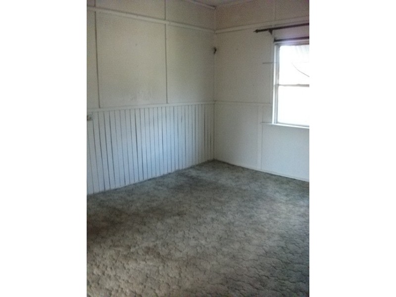 37 Wollombi Rd, Millfield NSW 2325