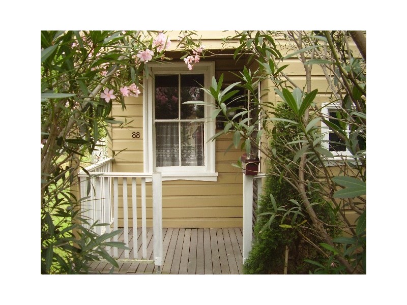 88 Wollombi Rd, Cessnock NSW 2325