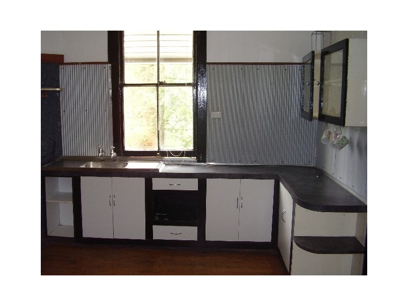 88 Wollombi Rd, Cessnock NSW 2325