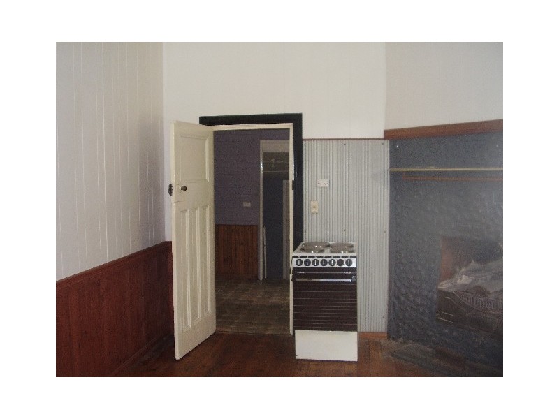 88 Wollombi Rd, Cessnock NSW 2325