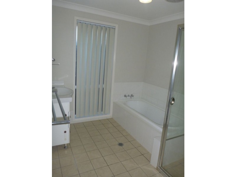 28a Harris St, Cessnock NSW 2325