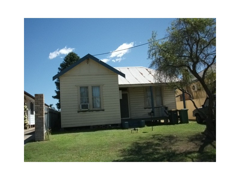 35 Harle St, Weston NSW 2326