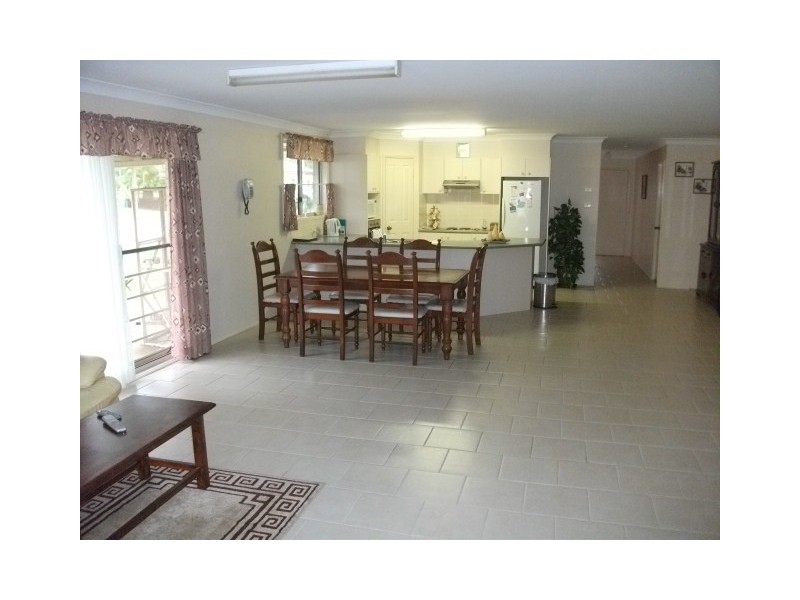 4 Davis St, Millfield NSW 2325