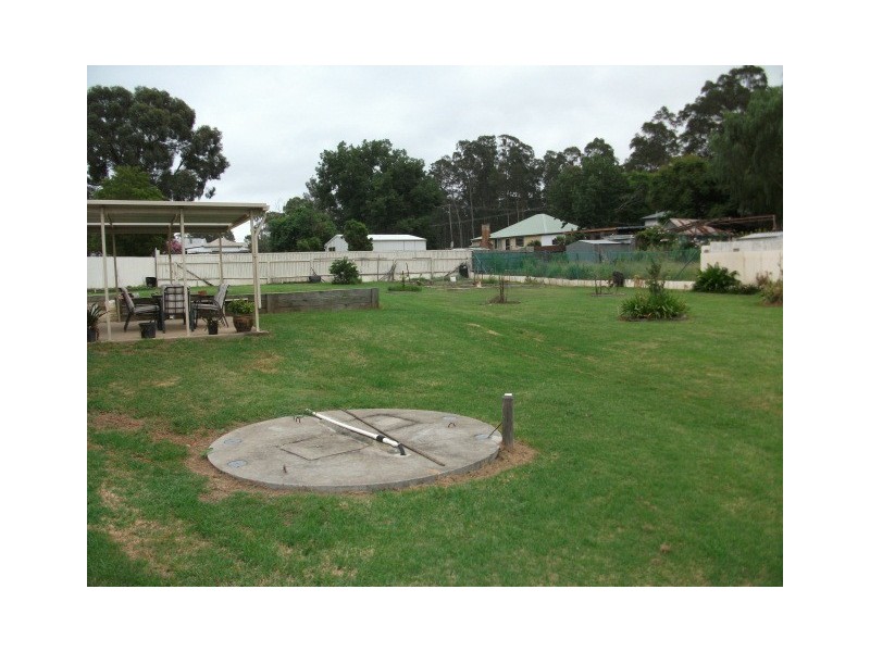 4 Davis St, Millfield NSW 2325