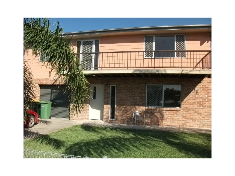 21 Charles St, Abermain NSW 2326