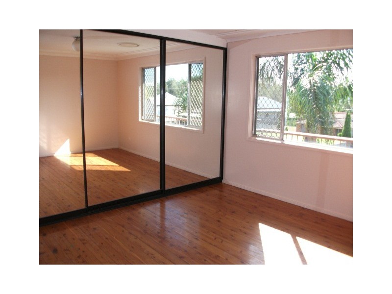 21 Charles St, Abermain NSW 2326