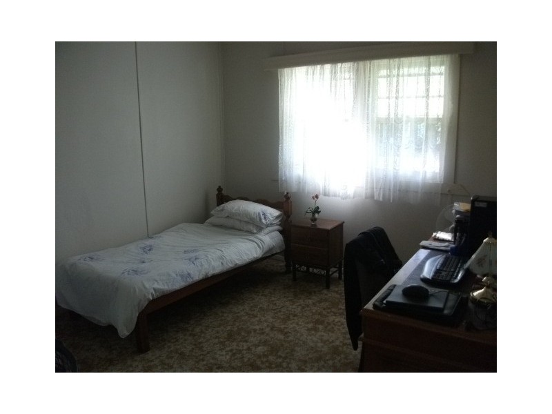 12 Guest Street, Cessnock NSW 2325