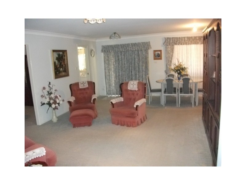 61 Kent Street, Greta NSW 2334
