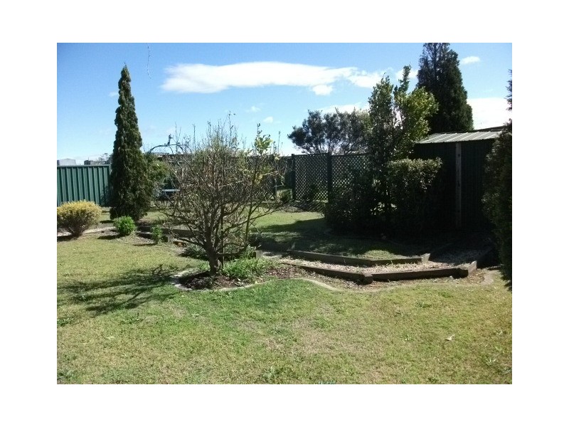 61 Kent Street, Greta NSW 2334