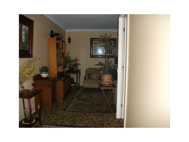 74 Station Street, Weston NSW 2326