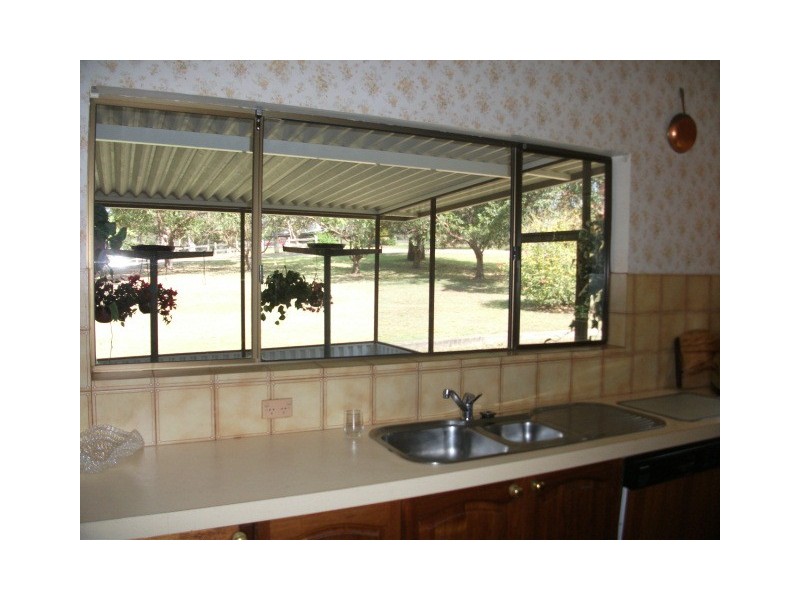 5 Camellia Close, Elrington NSW 2325