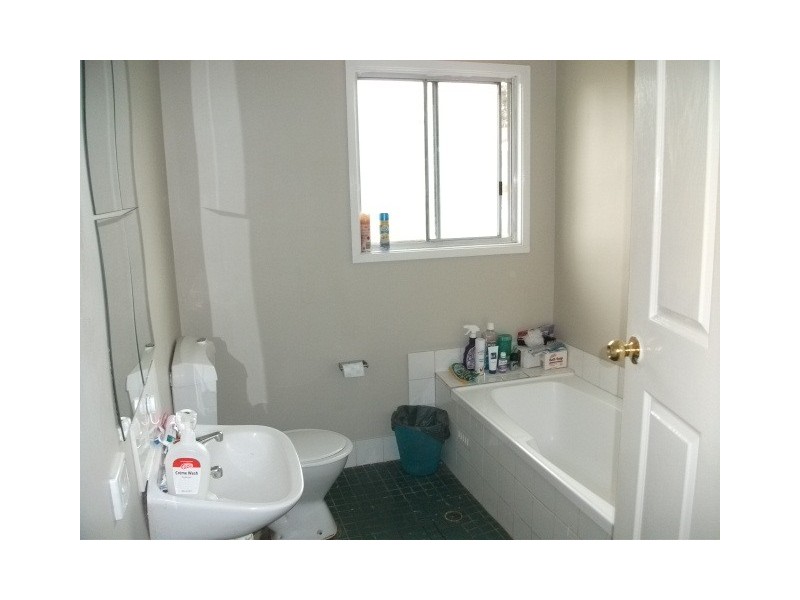 11 Thorpe Cl, Cessnock NSW 2325
