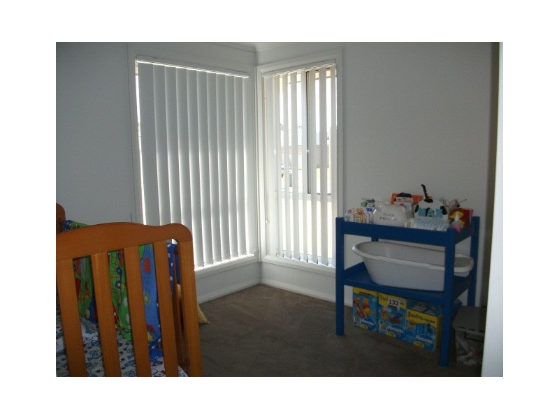 1/8 Robinia Way, Cessnock NSW 2325