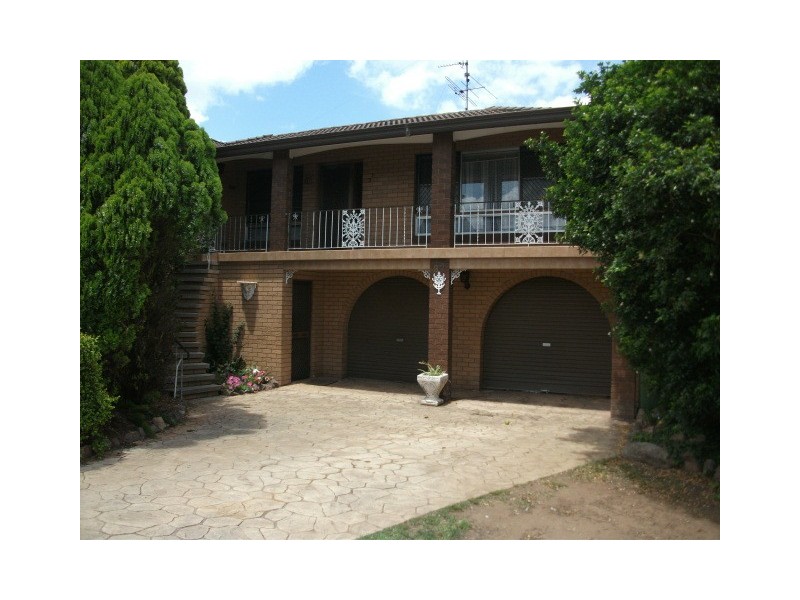 37 Burnett Street, Cessnock NSW 2325