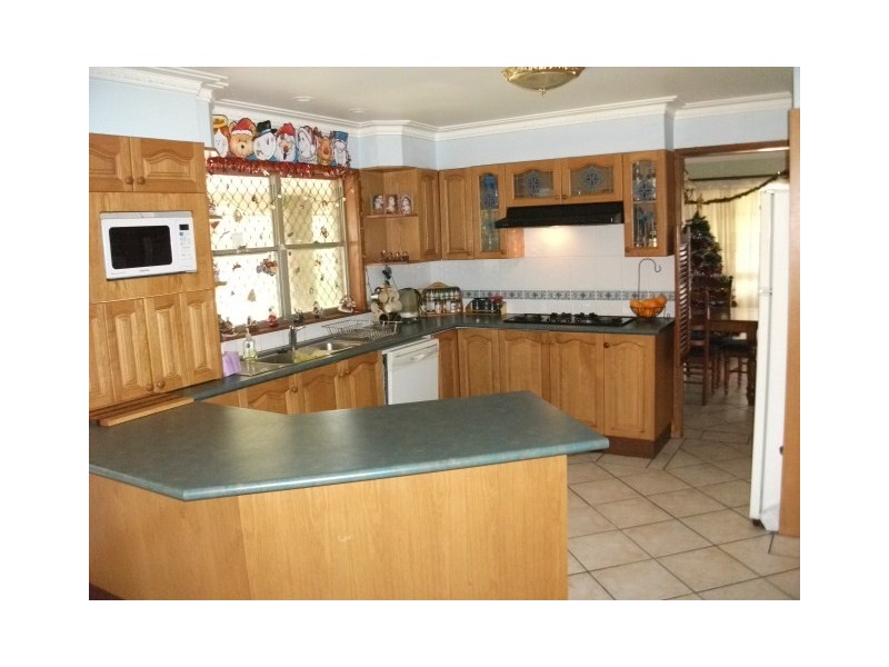 37 Burnett Street, Cessnock NSW 2325