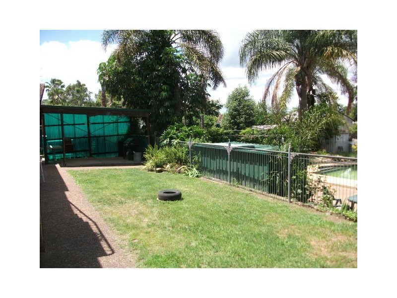 37 Burnett Street, Cessnock NSW 2325