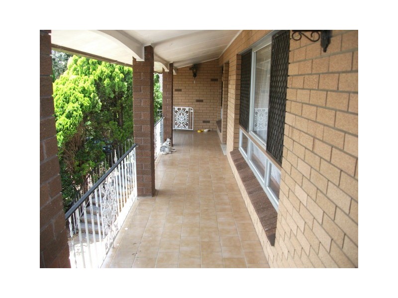 37 Burnett Street, Cessnock NSW 2325