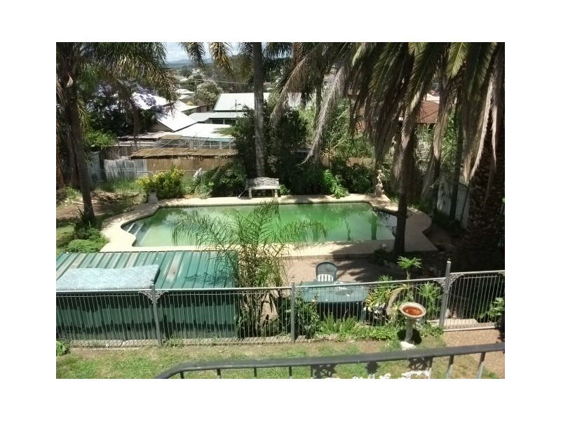 37 Burnett Street, Cessnock NSW 2325