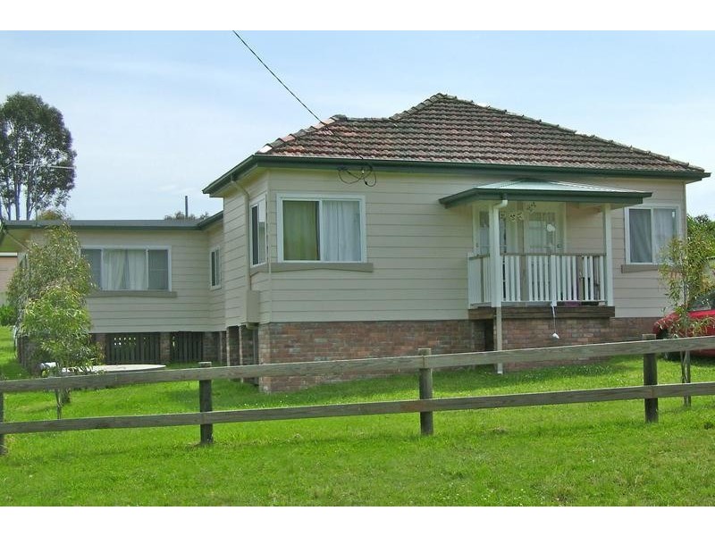 30 Walmsley Street, Millfield NSW 2325