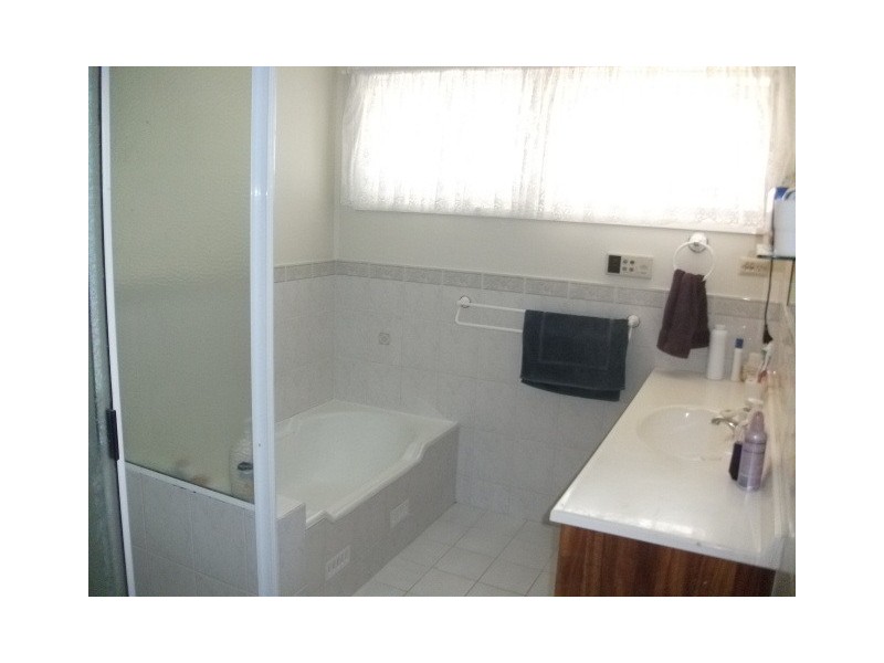 14 Lindsay Street, Cessnock NSW 2325