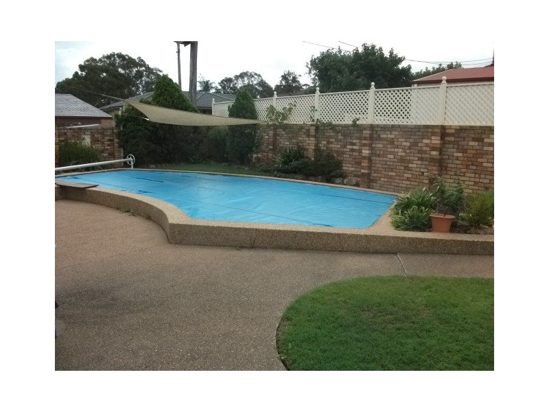 14 Lindsay Street, Cessnock NSW 2325