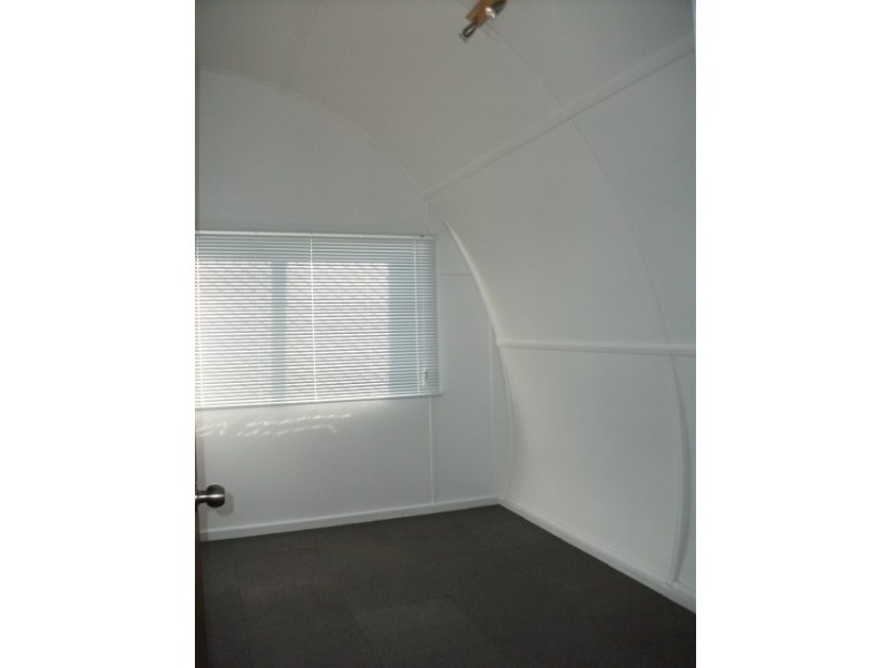 16 Macquarie Ave, Cessnock NSW 2325