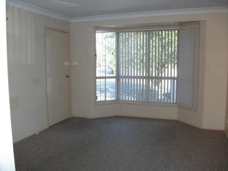 2/5 Ferguson Street, Cessnock NSW 2325