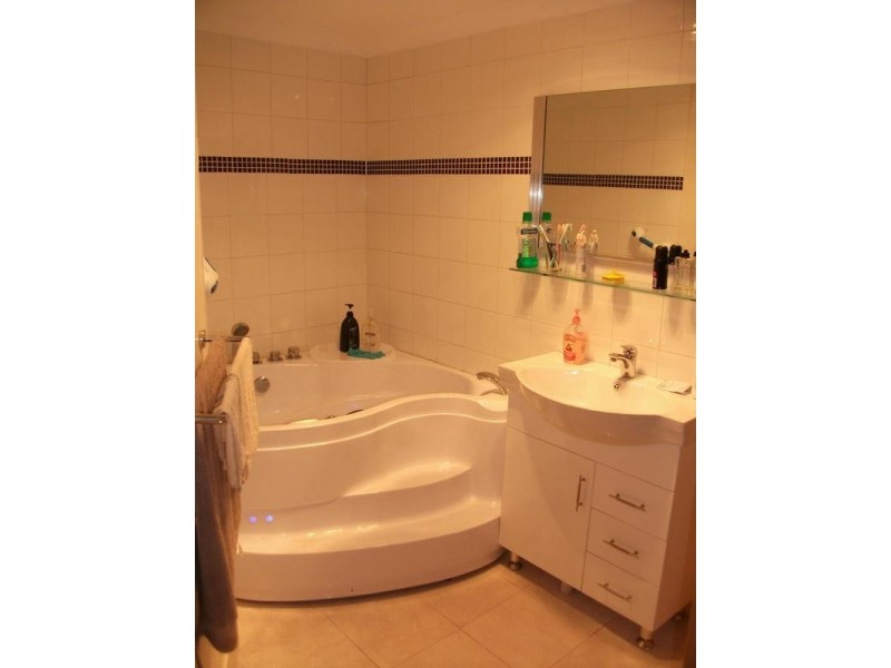 84 Melbourne St, Abermain NSW 2326