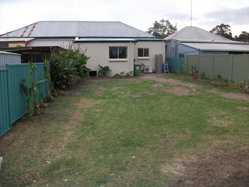 84 Melbourne St, Abermain NSW 2326