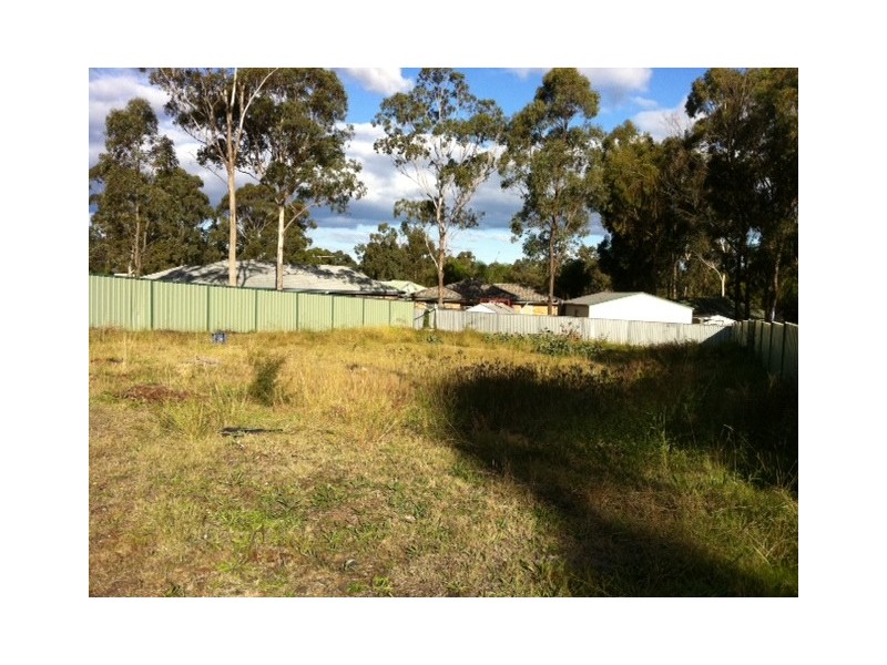 13 Casson Avenue, Cessnock NSW 2325