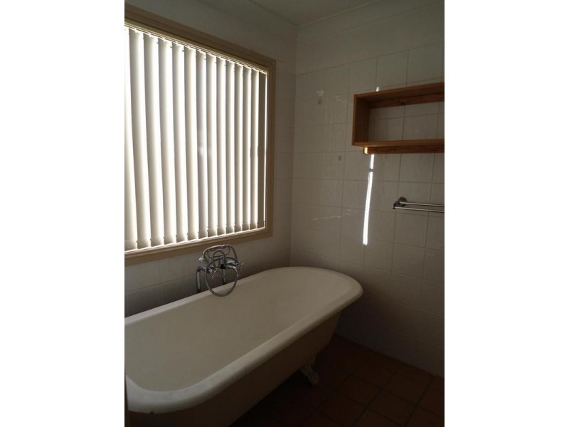 40 O’Brien St, Cessnock NSW 2325