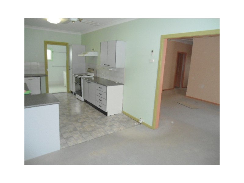 23 Stephen Street, Cessnock NSW 2325