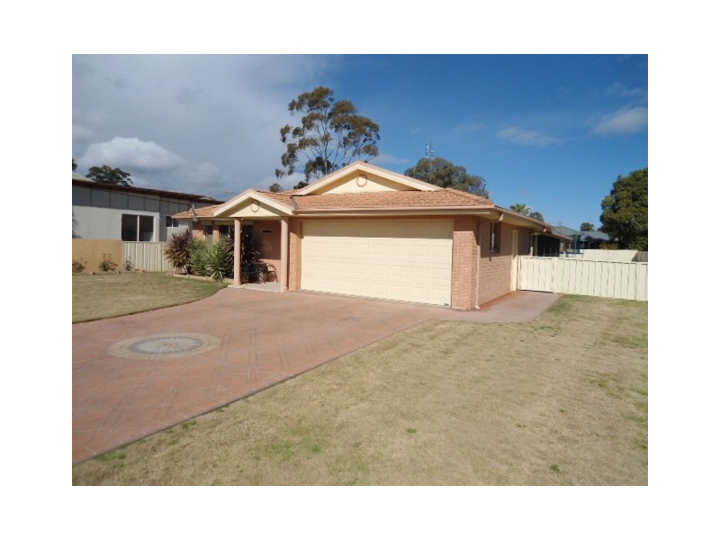 4 George Street, Bellbird NSW 2325