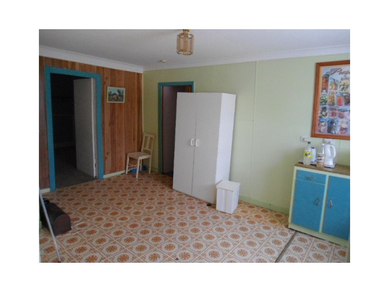 5 Charles Street, Abermain NSW 2326