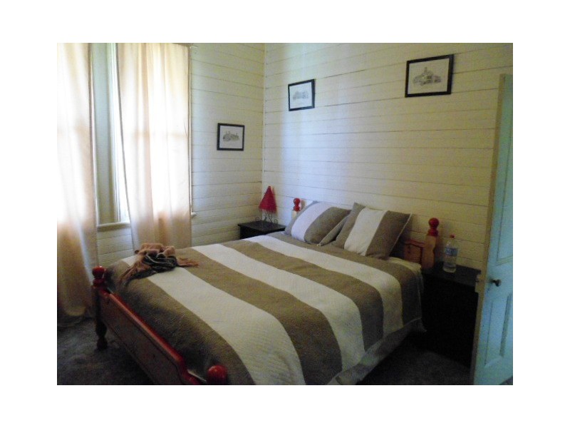 2 Rawson Street, Cessnock NSW 2325