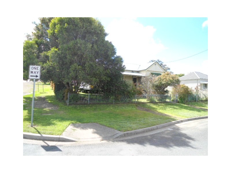 2 Rawson Street, Cessnock NSW 2325