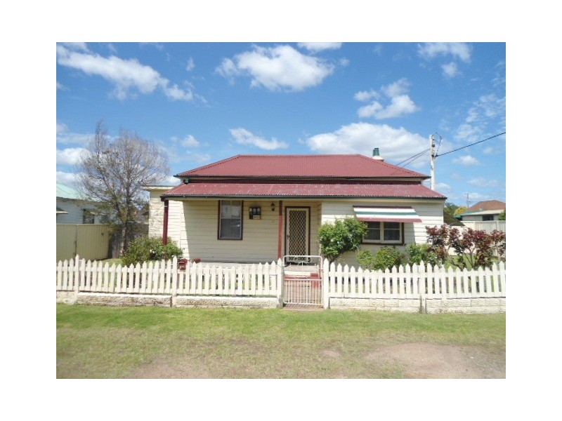 11 Margaret Street, Cessnock NSW 2325